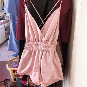 Silk romper in pink mauve